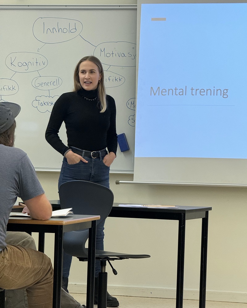Thea Siggerud holdt foredrag om mental trening