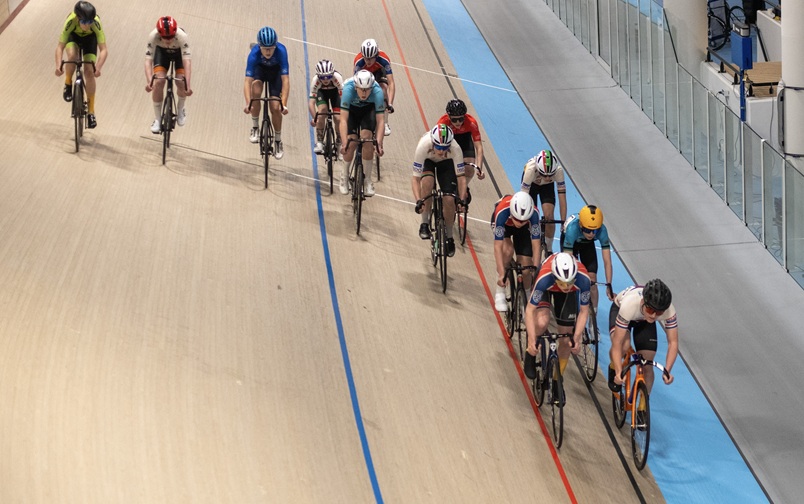 God trøkk i pedalene i klassene M 13-14 og K 13-16. Foto: Øystein Heggelund Dahl