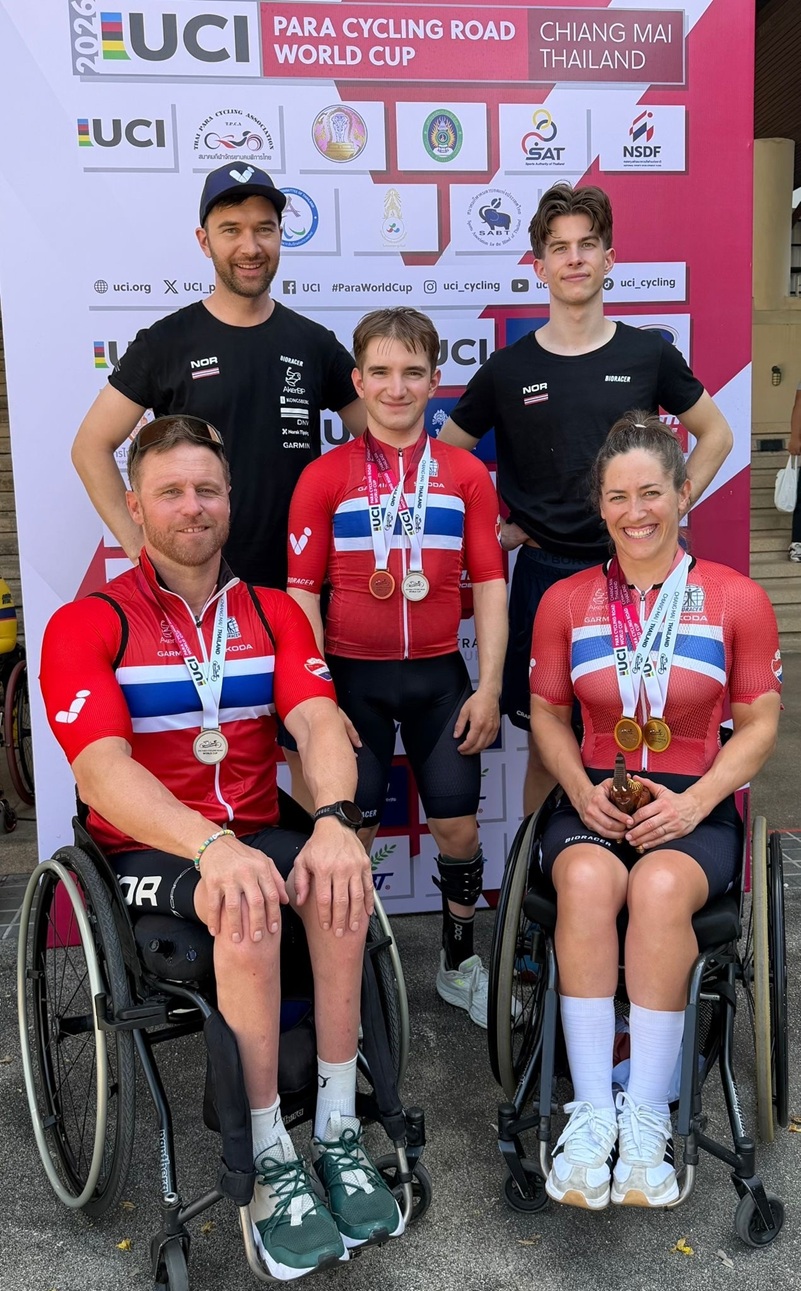 Paralandslaget med alle sine medaljer i WC