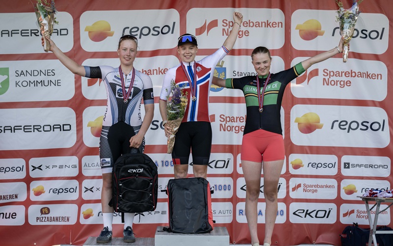 Tempo Kvinner junior