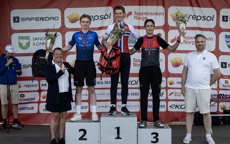 Tempo Menn junior