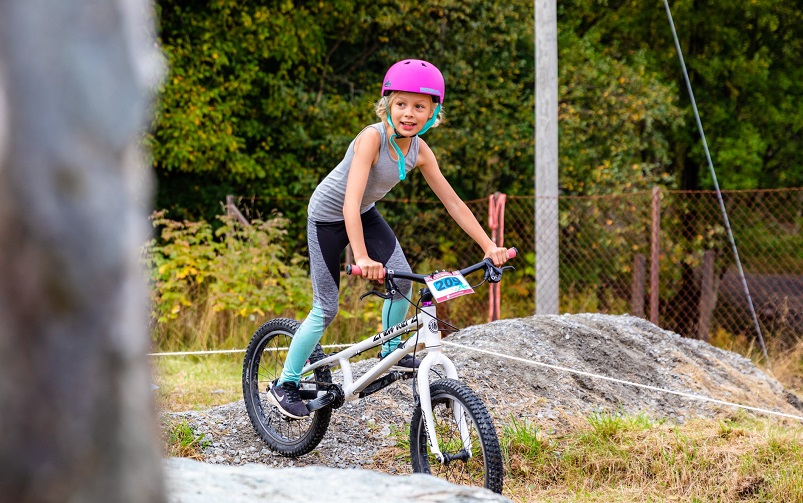 Girlpower - Bella 9 år